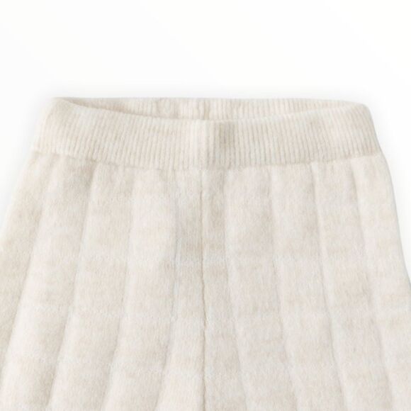 ZARA Kids | Cream | QUILTED KNIT PANTS - Picture 4 of 8